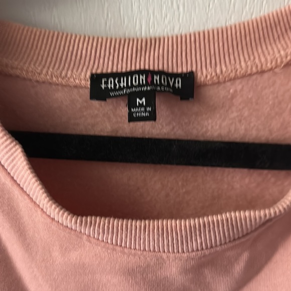 Fashion Nova crewneck sweater - Picture 3 of 4